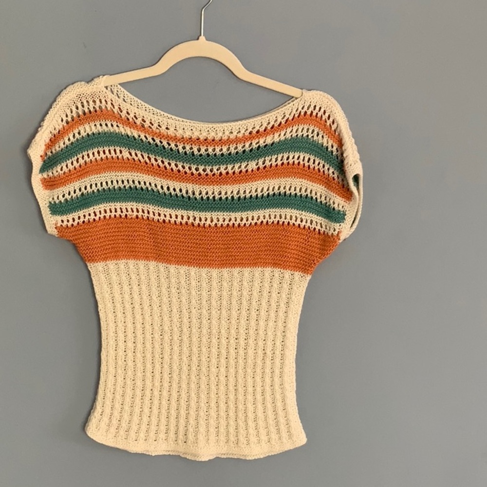 Vintage knit top